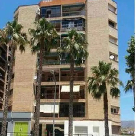 Casa Adriana, Balcon Y Parking En Piso Compartido 营地 *