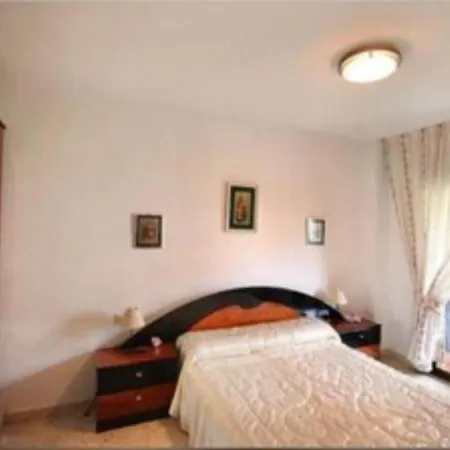 Casa Adriana, Balcon Y Parking En Piso Compartido * 阿尔姆尼卡